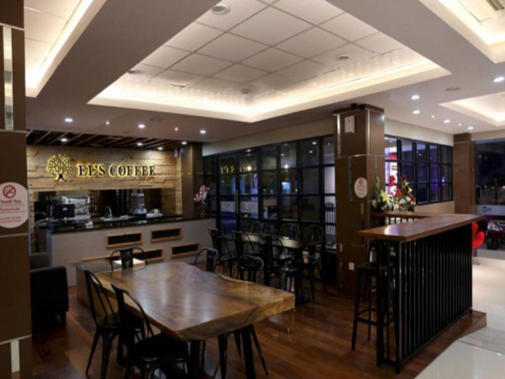 Grand Citihub Hotel @Kartini Bandar Lampung Exterior photo